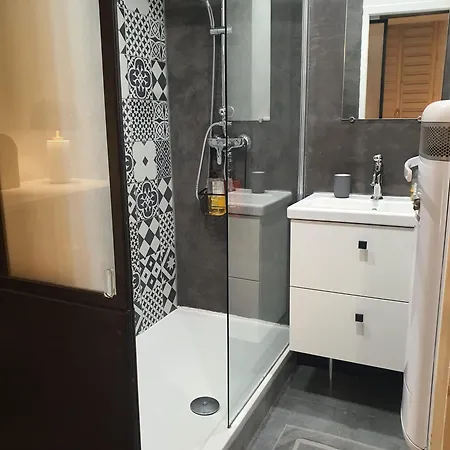 Little Saint Au Coeur Historique De *