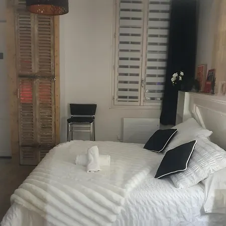 Little Saint Au Coeur Historique De דירה בורדו