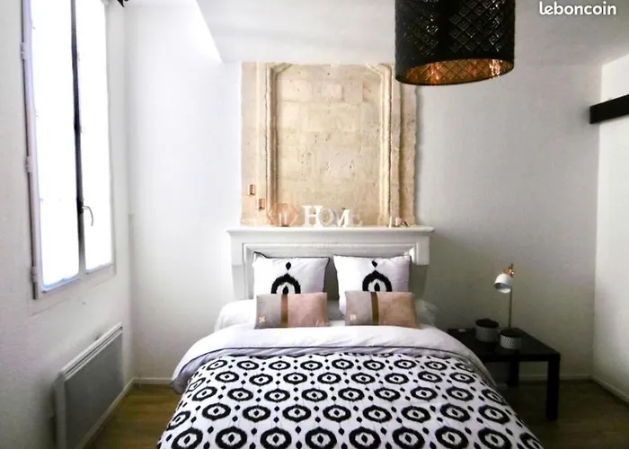 Little Saint Au Coeur Historique De בורדו