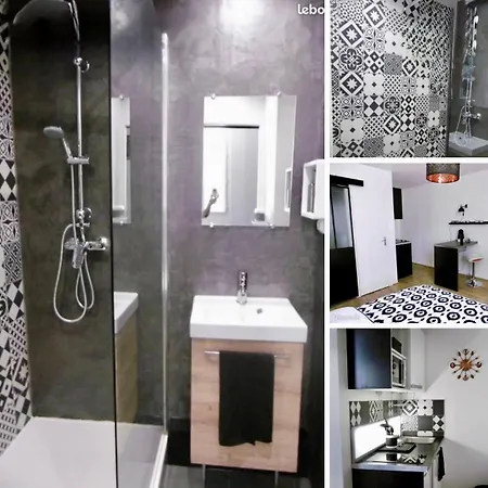 Little Saint Au Coeur Historique De *